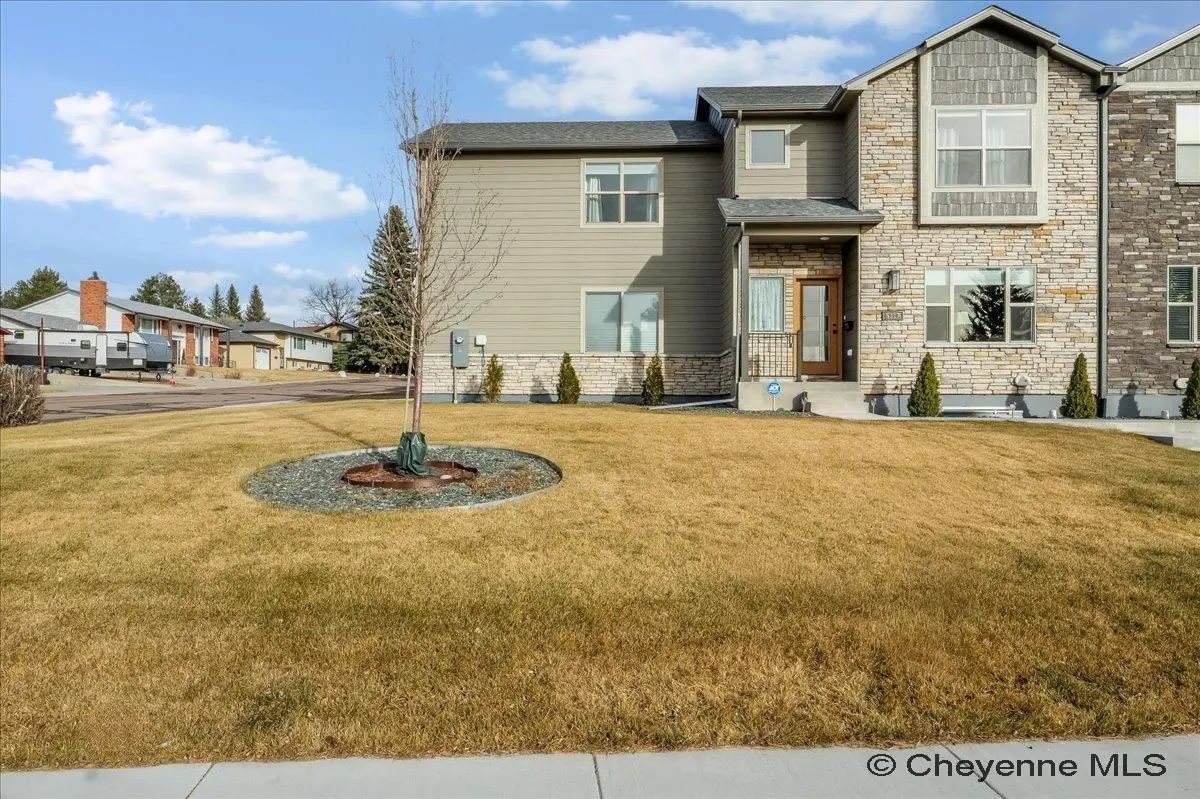 5317 Hilltop Ave, Cheyenne, WY 82009 - Image #1