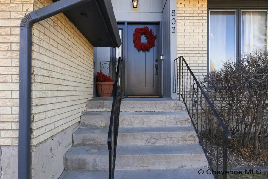 803 Golden Hill St, Cheyenne, WY 82009 - Image #3