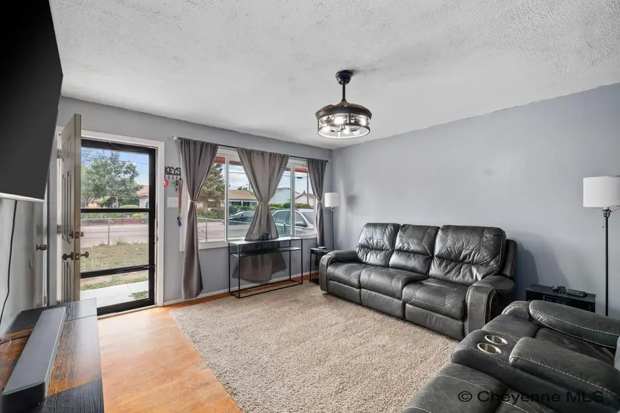 1122 W Leisher Rd, Cheyenne, WY 82007 - Image #3