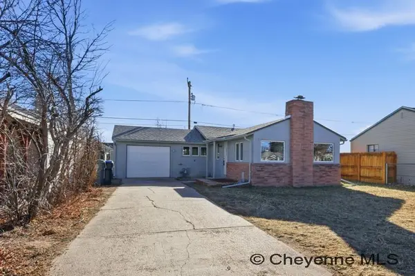 2007 E 17th St, Cheyenne, WY 82001