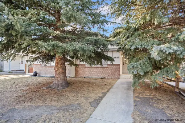 2605 Sagebrush Ave, Cheyenne, WY 82009