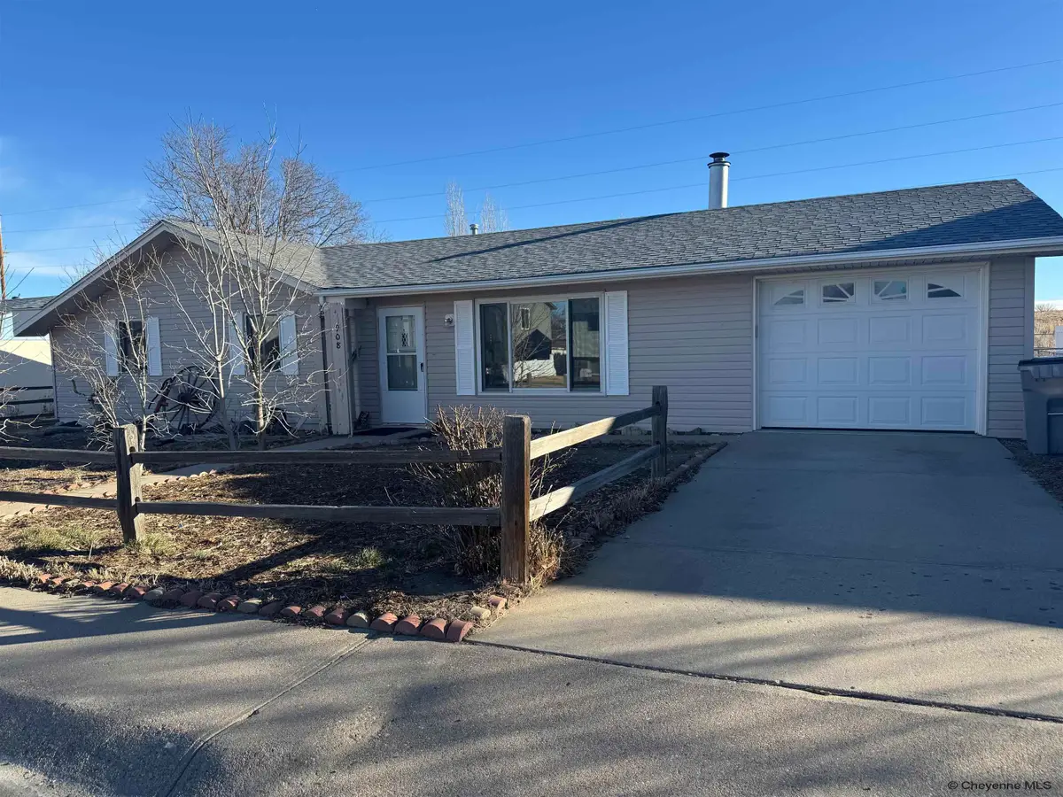 908 18th St, Wheatland, WY 82201 - Image #1