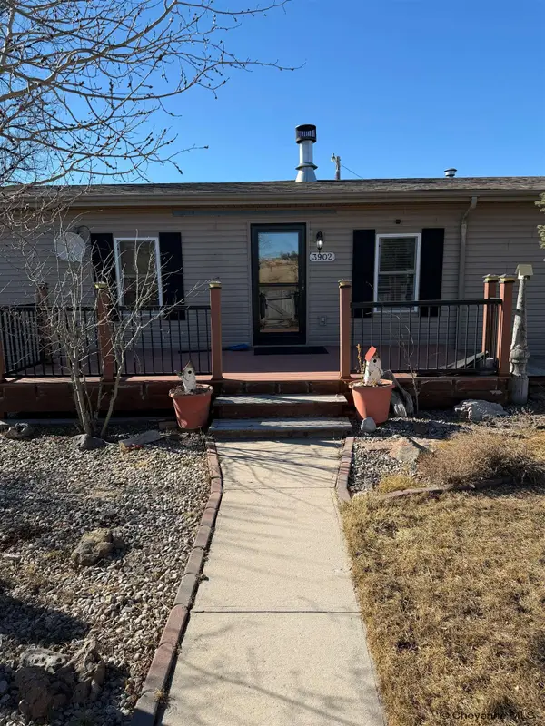 3902 Foster Ave, Cheyenne, WY 82001