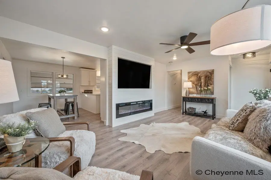 806 Blair St, Pine Bluffs, WY 82082 - #3