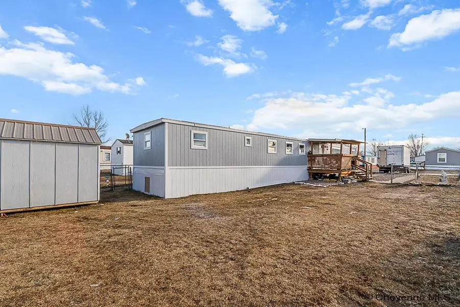 702 Dallas Rd, Cheyenne, WY 82007 - Image #2