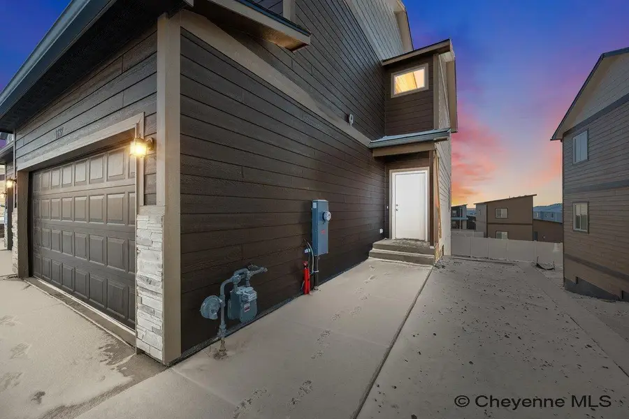 1637 Elsie-jean Trl, Cheyenne, WY 82007 - Image #2