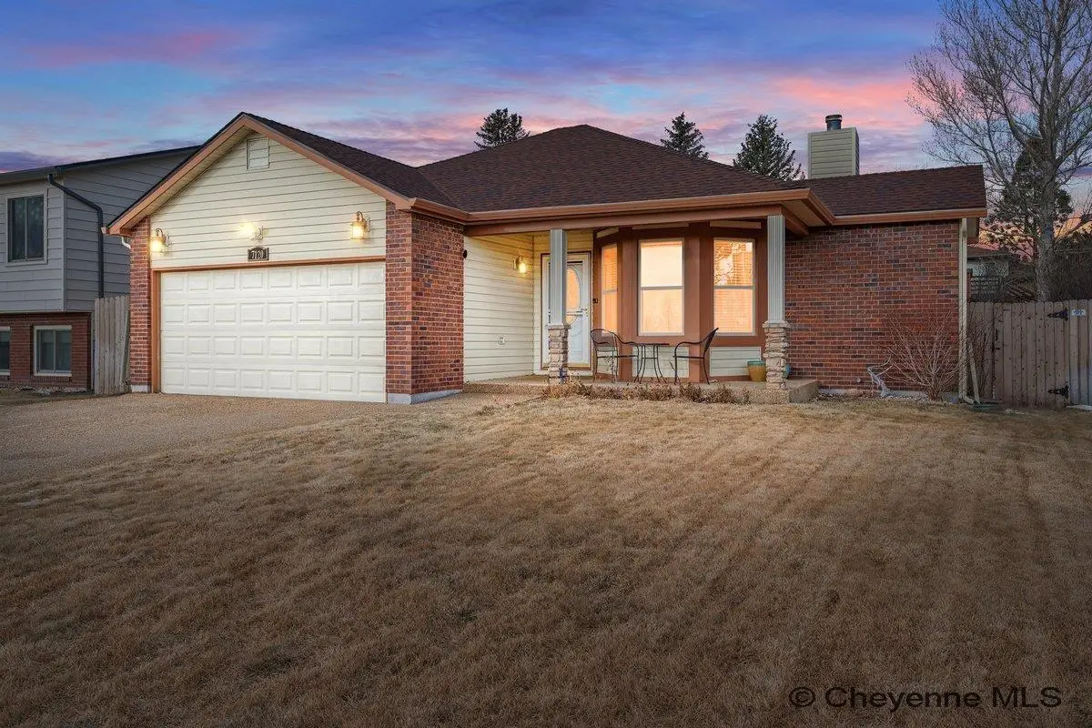 7120 Pasadena Rd, Cheyenne, WY 82009 - #1