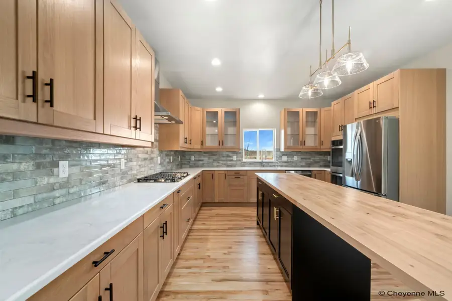 6109 Crazy Horse Rd, Cheyenne, WY 82009 - #3