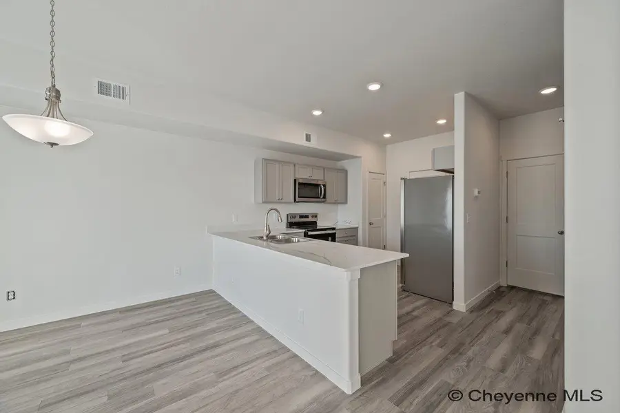1621 Elsie-jean Trl, Cheyenne, WY 82007 - #2
