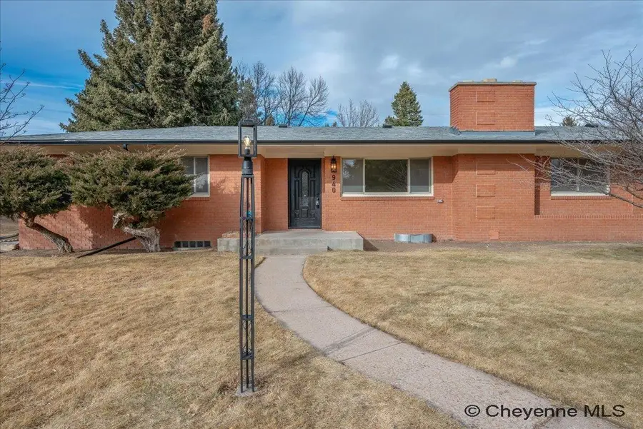 940 Creighton St, Cheyenne, WY 82009 - #3