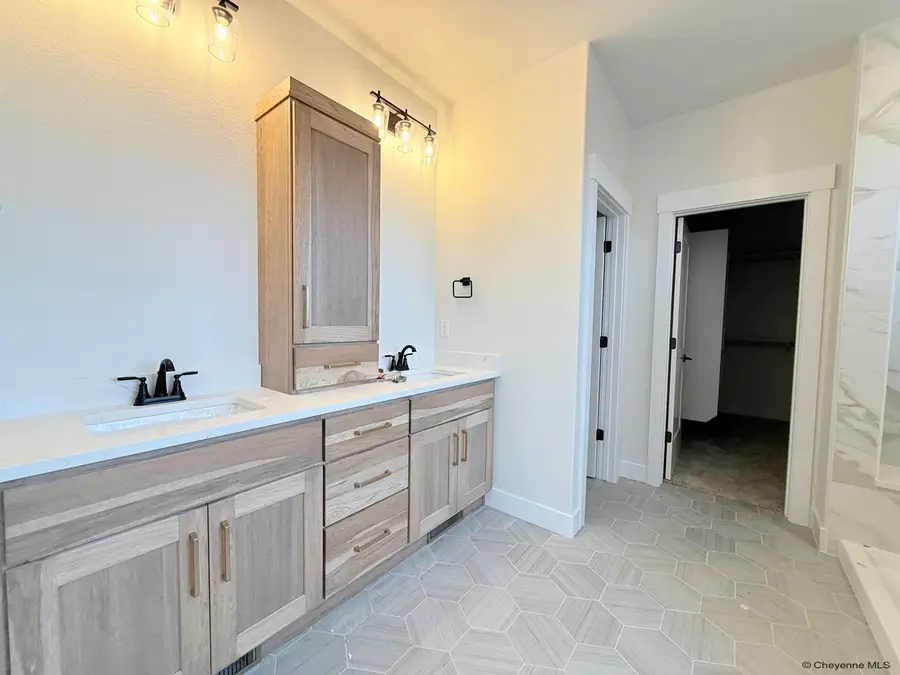 11201 Jk Trl, Cheyenne, WY 82009 - #2