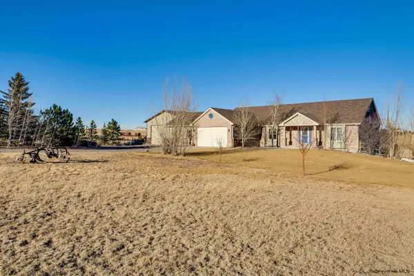 11309 Little Ridge Ct, Cheyenne, WY 82009