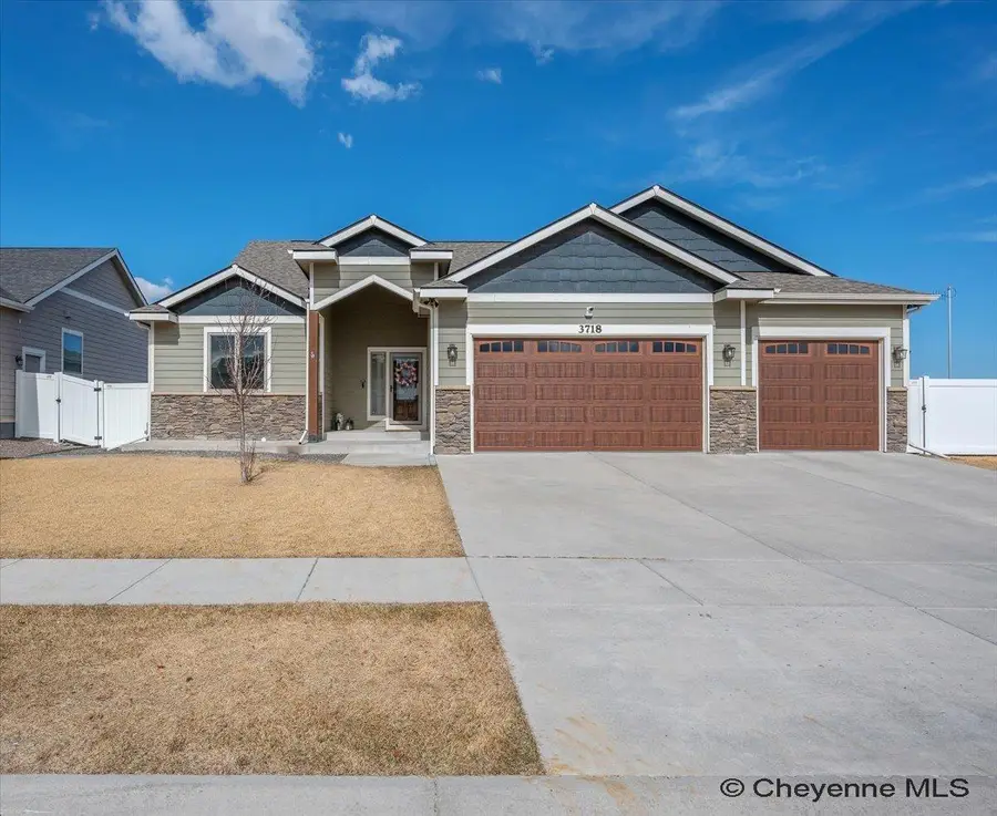 3718 Harvey St, Cheyenne, WY 82009 - #2
