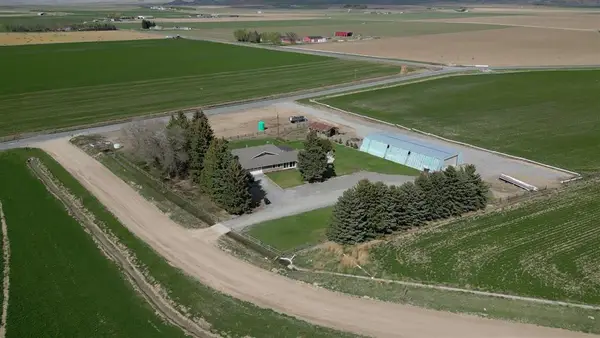 901 Road 19, Powell, WY 82435