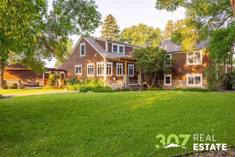 1420 Meadow Ln Ave, Cody, WY 82414 - Image #2