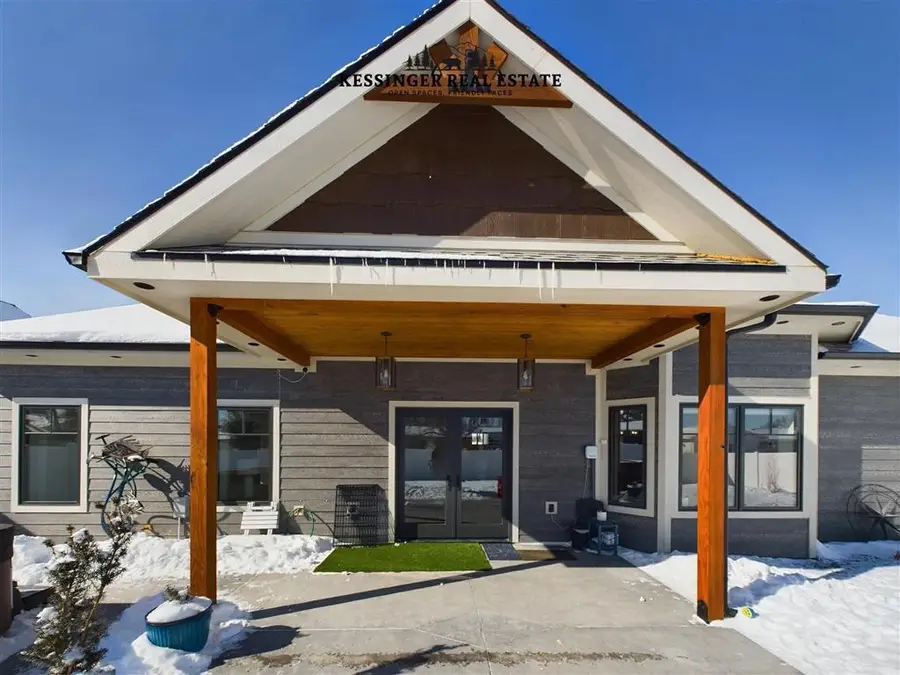 847 N Clark St, Powell, WY 82435 - Image #3