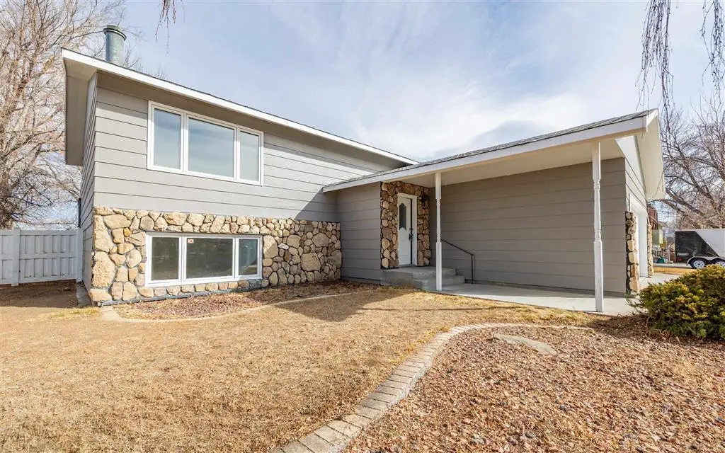 529 Beartooth Dr, Powell, WY 82435 - Image #1