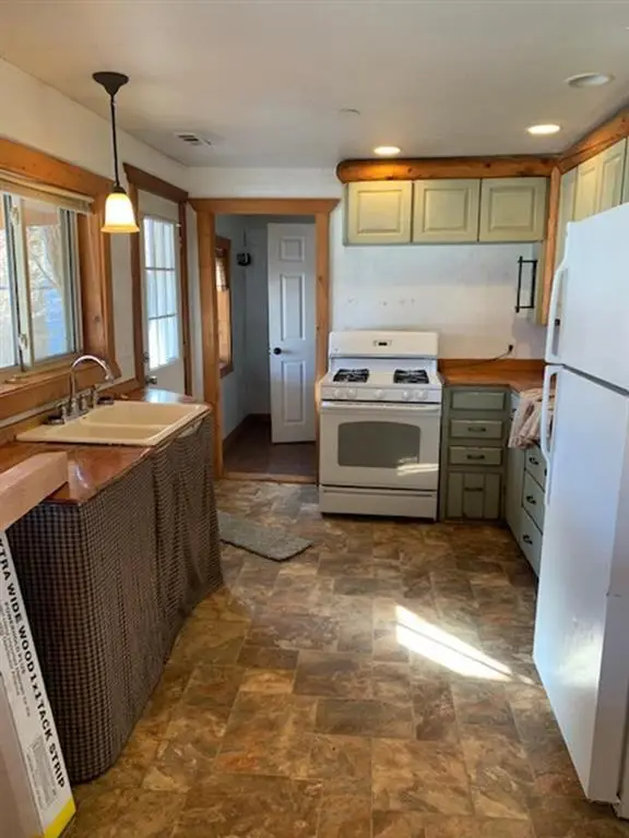 506 S Day St, Powell, WY 82435 - Image #3