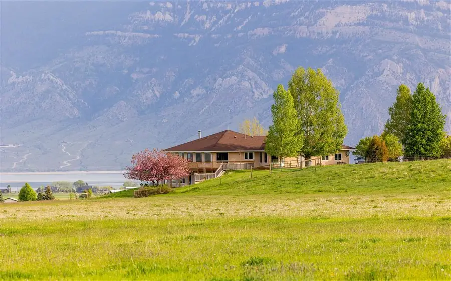 272 Road 6RT, Cody, WY 82414 - Image #2