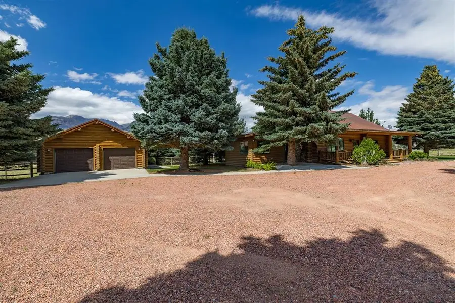 17 Talon Dr, Cody, WY 82414 - Image #2