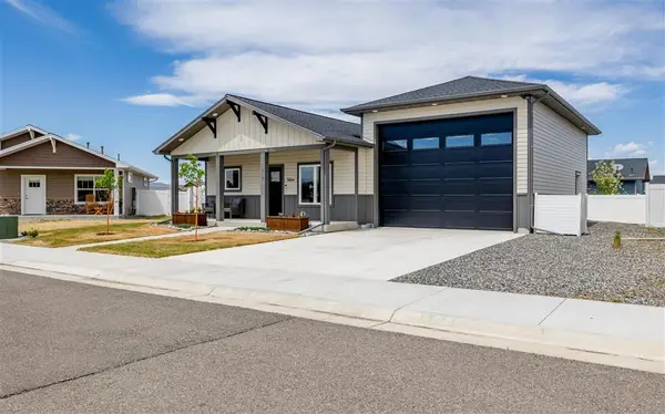 619 Go Around Loop, Cody, WY 82414