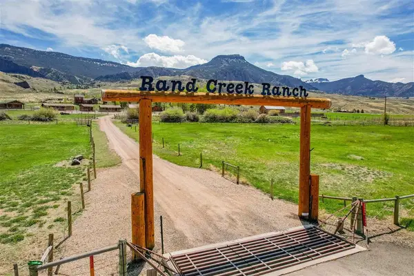 3080 & 3064 North Fork Hwy, Cody, WY 82414