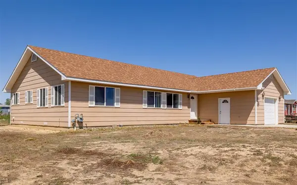 726 Henry Rd, Powell, WY 82435