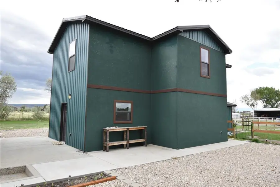 914 Lane 11 1/2, Powell, WY 82435 - Image #3