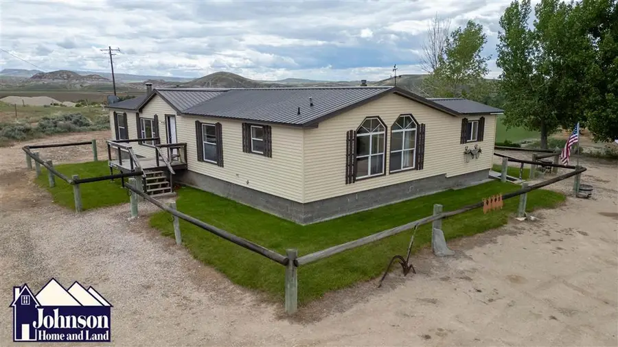 3906 Lane 31, Shell, WY 82441 - Image #2