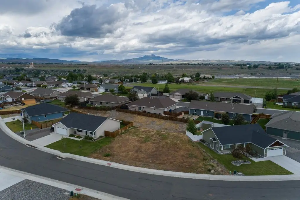 3225 Lame Deer Ave, Cody, WY 82414 - Image #1