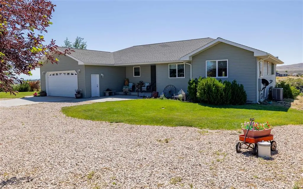 1782 Dutcher Springs Tr, Powell, WY 82435 - Image #1