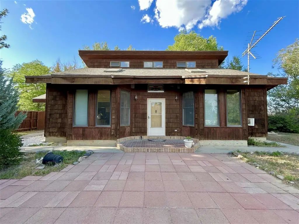 403 Fiddlers Ln, Powell, WY 82435 - Image #1