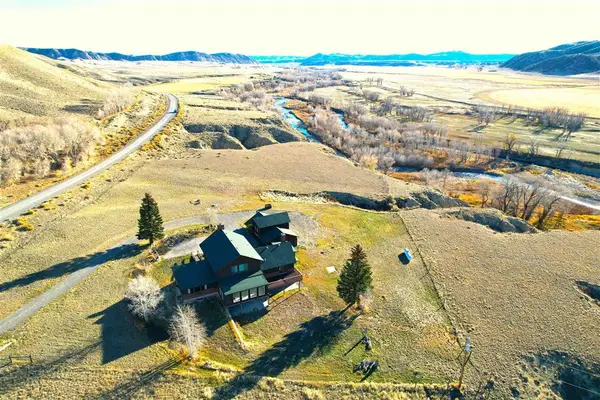 628 Road 4EU, Meeteetse, WY 82433