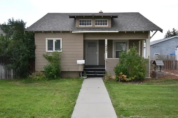 247 N N Bernard St, Powell, WY 82435