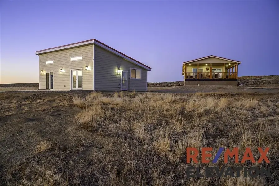 88 & 90 Richland Tr, Powell, WY 82435 - Image #2