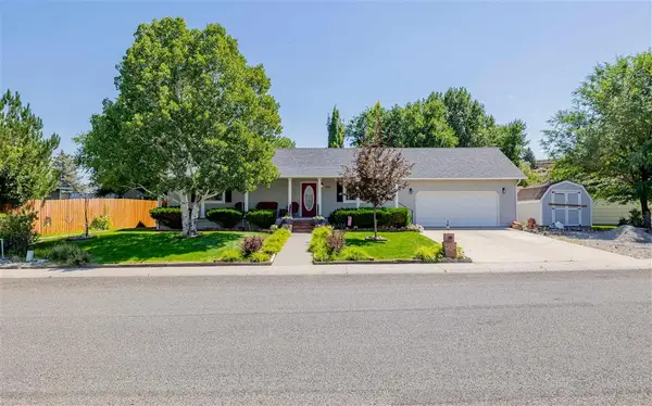 508 River View Dr, Cody, WY 82414