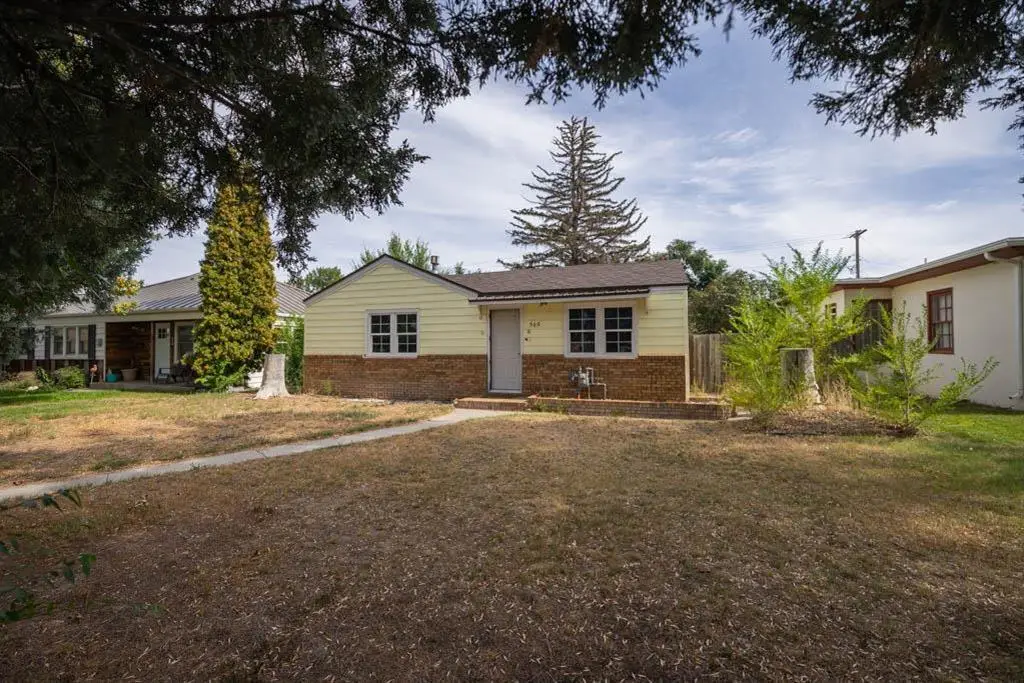 565 S S Bent St, Powell, WY 82435 - #1