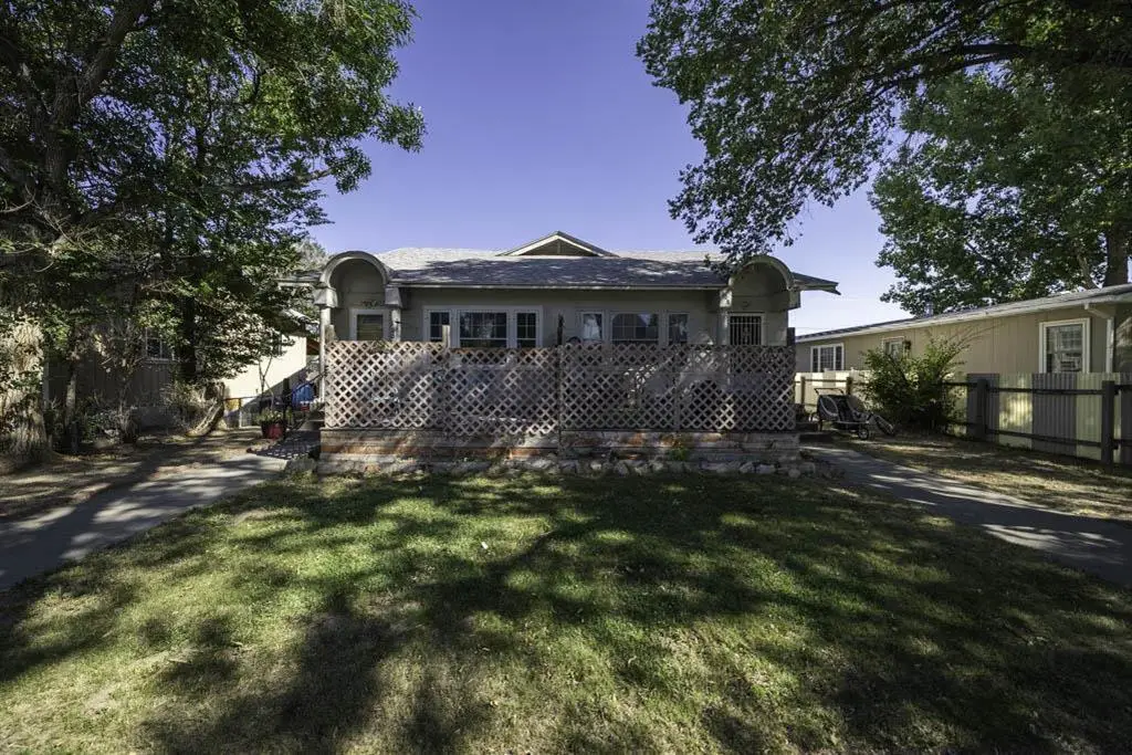 508 6th Ave N, Greybull, WY 82426 - #1