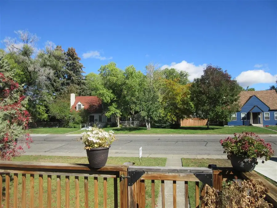 520 Circle Dr E, Cody, WY 82414 - Image #2