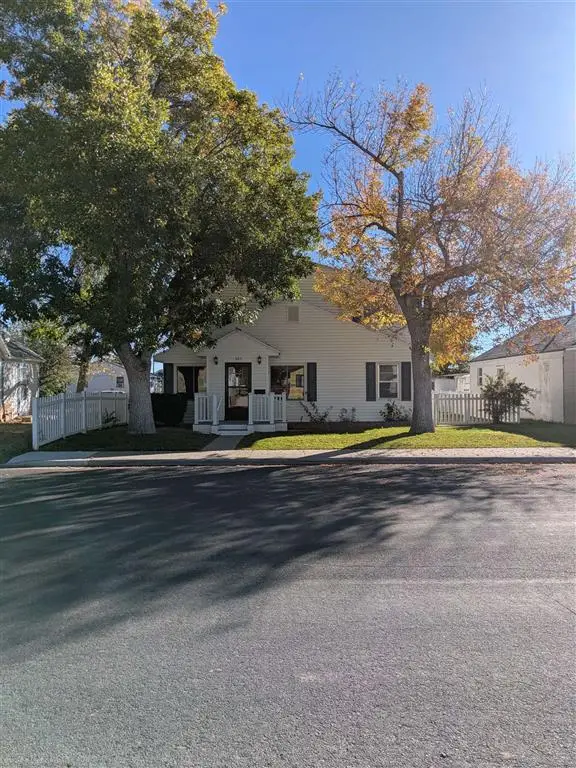 665 N Day St, Powell, WY 82435 - Image #2