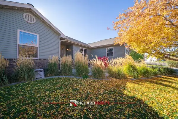 1004 Greenfield Dr, Powell, WY 82435