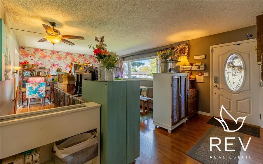 1220 Alpine Ave, Cody, WY 82414 - Image #2