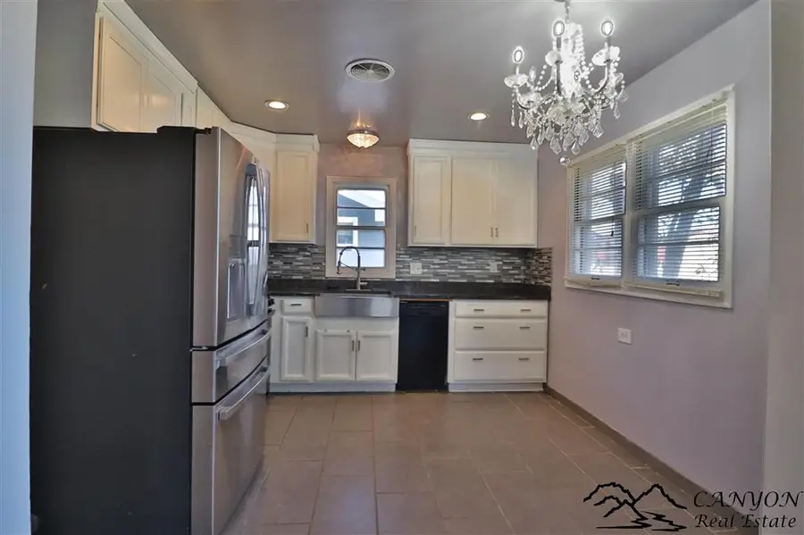 624 Avenue H, Powell, WY 82435 - Image #3