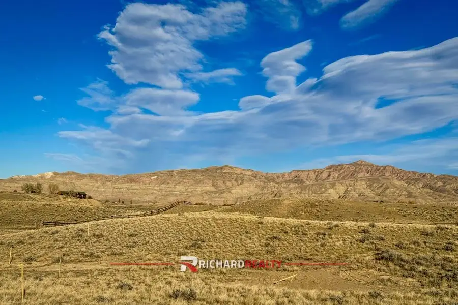 21 Rolling Hills Dr, Cody, WY 82414 - Image #2