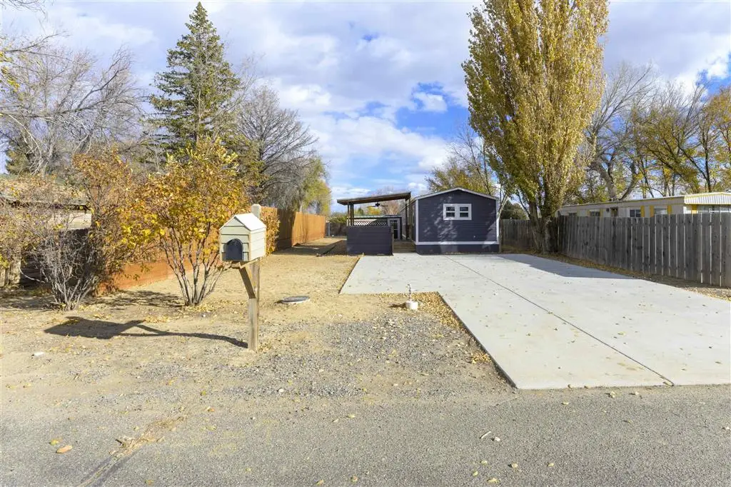 23 3rd Ave W, Deaver, WY 82421 - Image #1