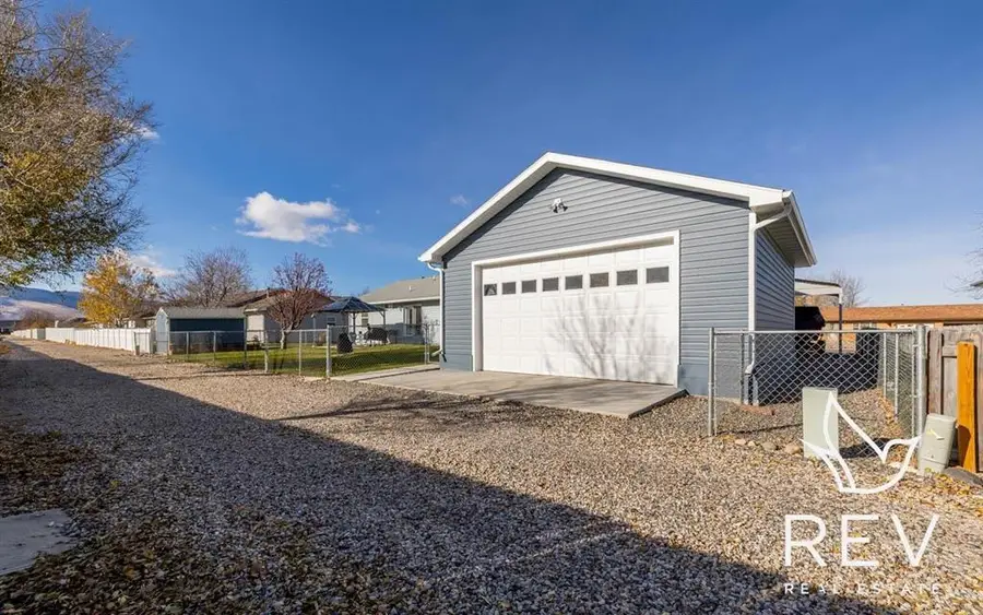 3414 Frisby Ave, Cody, WY 82414 - Image #2