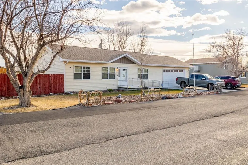2128 Haugen St, Cody, WY 82414 - Image #1