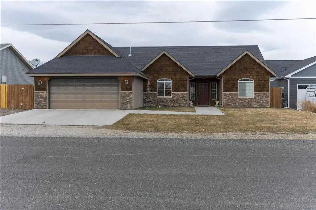 2953 E Avenue, Cody, WY 82414 - Image #1