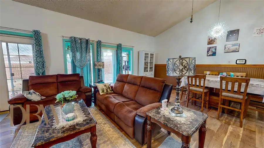 2329 Cover St, Cody, WY 82414 - Image #3