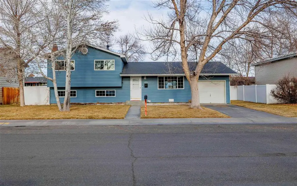 435 E 8th St, Powell, WY 82435 - Image #1